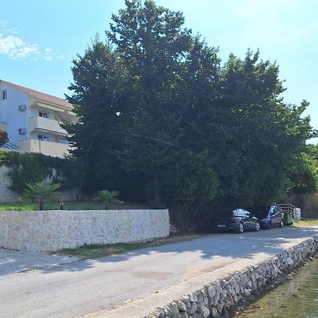 Apartments Nikola Caska Novalja Exterior foto